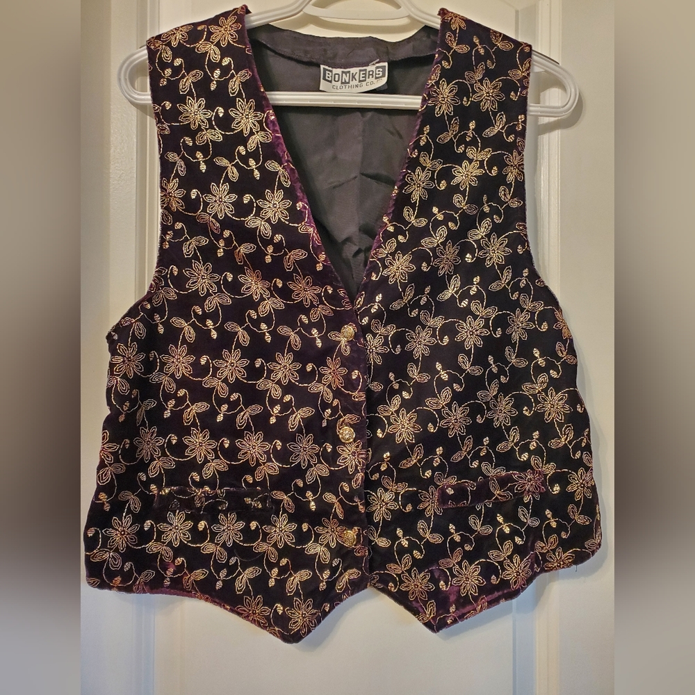 Vintage velvet like vest